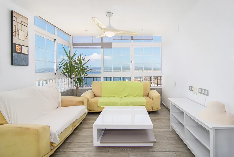 Reformed Penthouse with 360º Sea Views in Ca'n Pastilla — photo 9