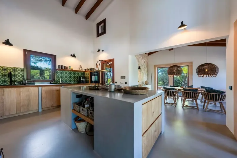 Exceptional natural stone finca with modern design, maximum comfort and absolute privacy in the middle of nature — photo 4