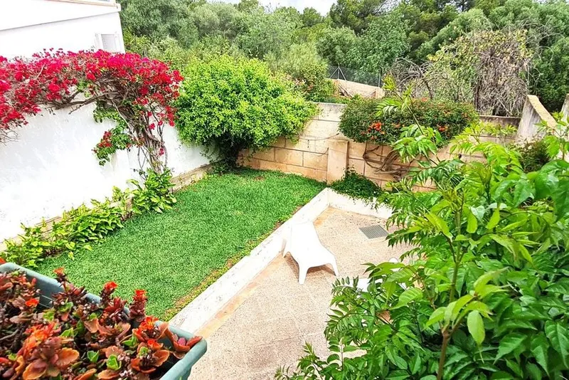 Tower for sale in Calle de Francesc Vidal i Sureda — photo 1