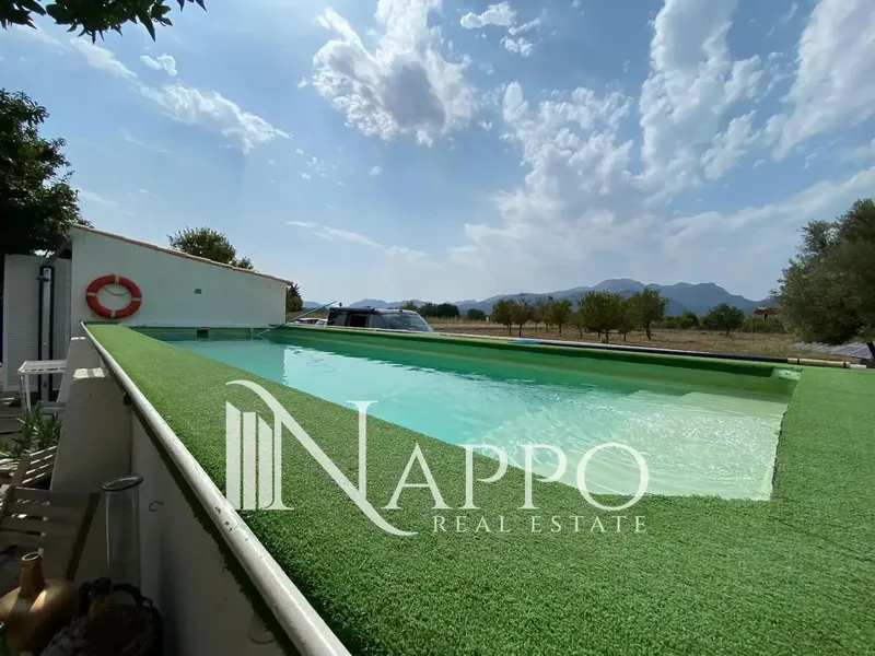 Nappo Real Estate is pleased to present this charming rustic property with a holiday license, located in a privileged setting of — photo 8