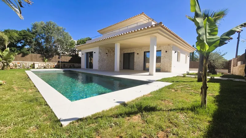Exclusive designer villa with private pool in Cala Llombards — photo 1