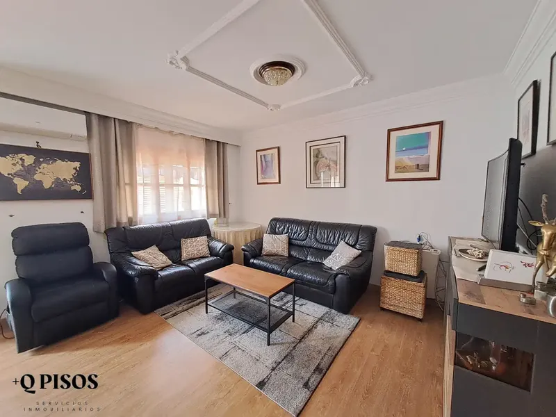 Sunny and spacious first floor, renovated property cared for down to the last detail — photo 12