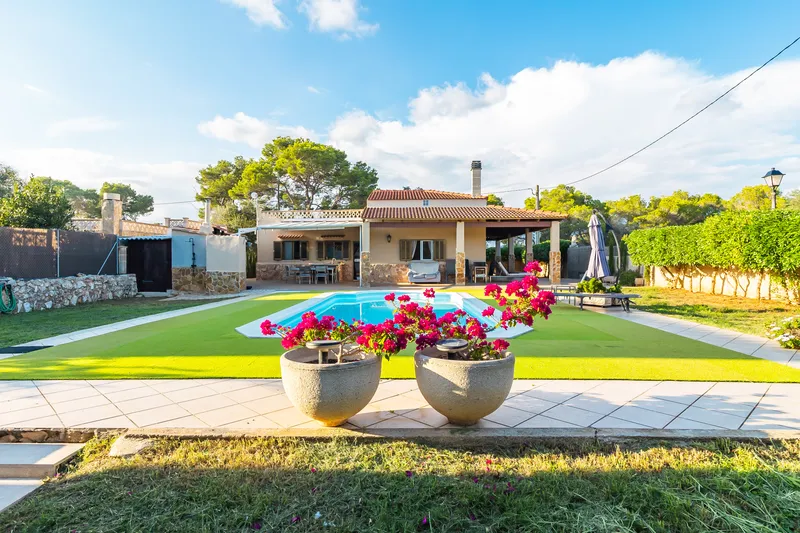 House near Santanyí, close to Cala S'Amarador beach — photo 3