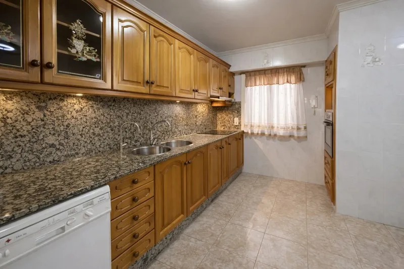 Flat for sale in Arenal — photo 1