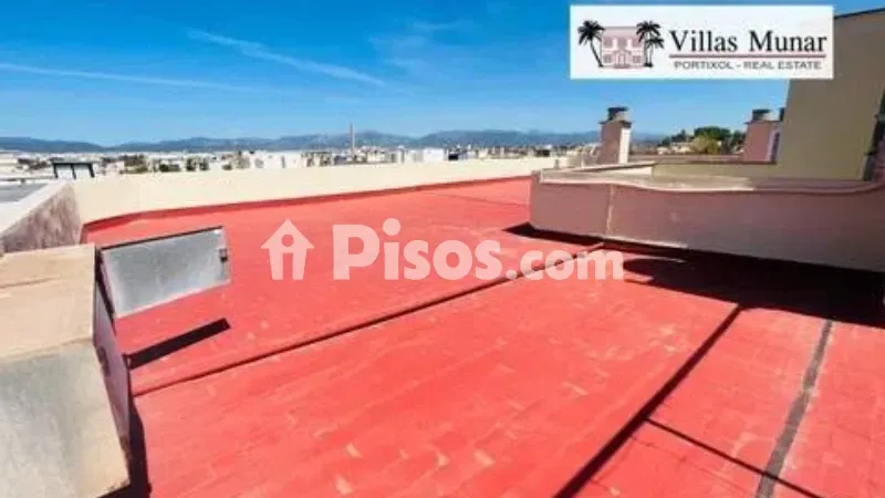Apartment in El Coll d'en Rabassa — photo 2