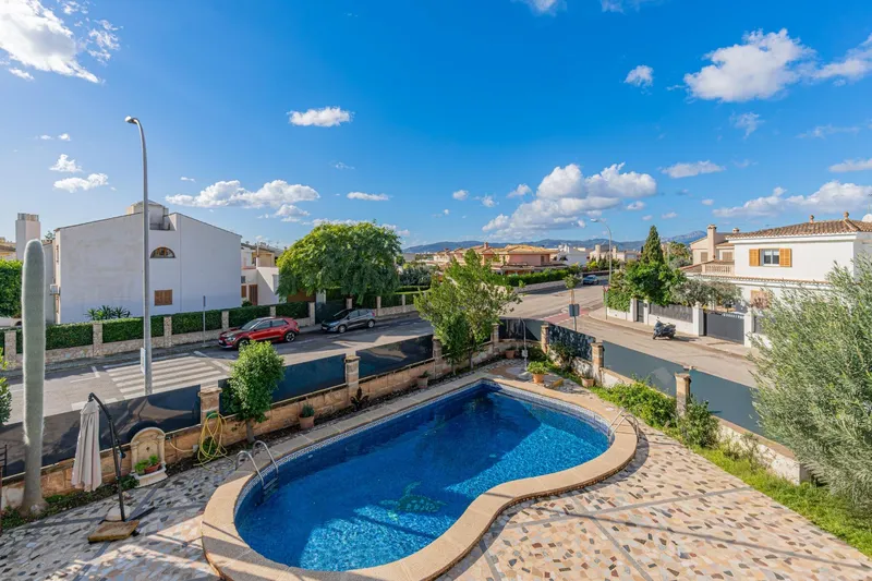 Duplex detached house with pool and parking in Pont d'Inca Nou — photo 2