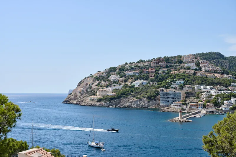 Exclusive: Stunning Mallorcan-style estate with a vacation rental license and breathtaking views across the bay - Marcel Remus Real Estate — photo 5