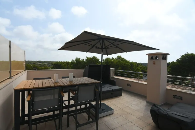 Modern and sunny penthouse with pool and parking space just minutes from Cala Santanyi — photo 6