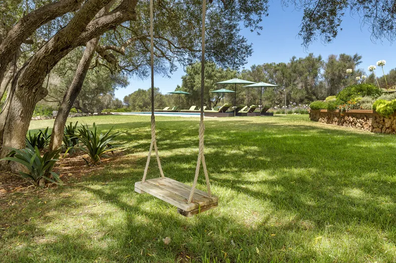 Co-Ownership Opportunity - 1/8 Share: Luxurious Villa with Holiday Rental Licence — photo 8