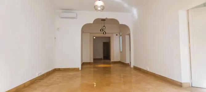 Flat in Palma de Mallorca (La Calatrava) with 206.17 m², 4 bedrooms, 1 bathroom, 300 m from the sea — photo 2