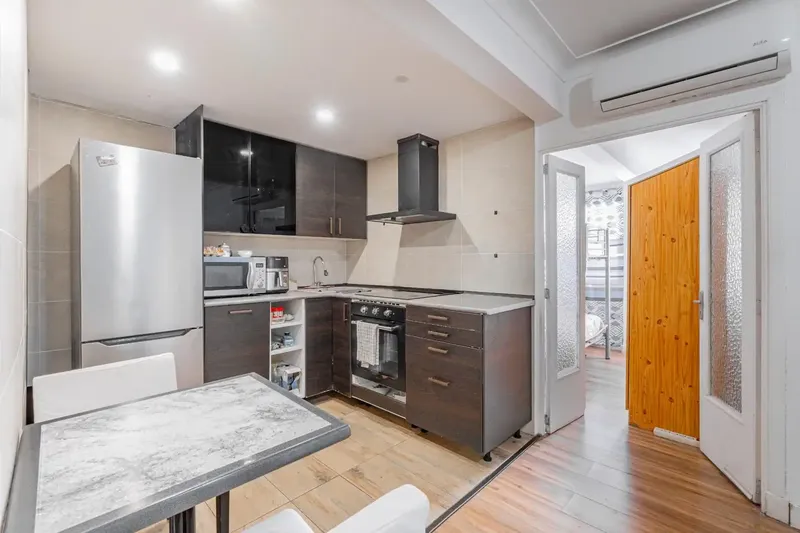 Investment opportunity in Camp d’en Serralta – Apartment divided into two units — photo 6