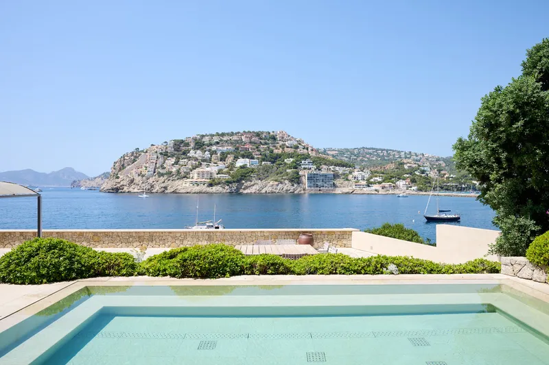 Unique villa in finca style with private sea access and tennis court in Puerto de Andratx — photo 7