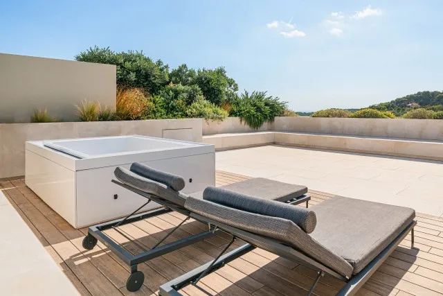 Contemporary coastal penthouse for sale in Paguera, Mallorca Southwest — photo 11