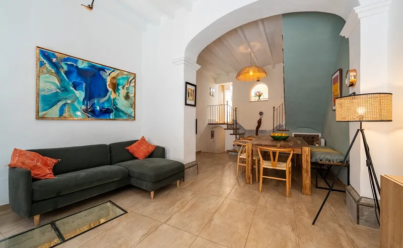 Renovated townhouse with panoramic roof terrace in ... — photo 6