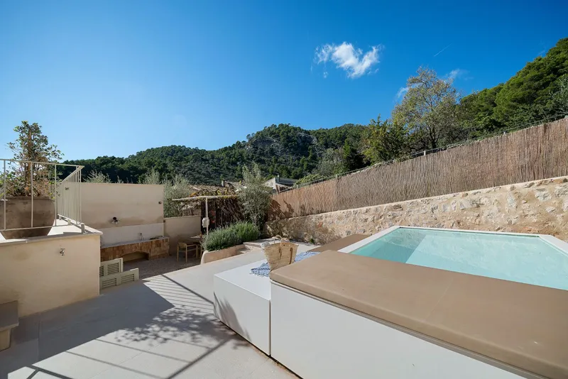 Reformed house with ETV in Caimari of 201 m2 with pool — photo 2