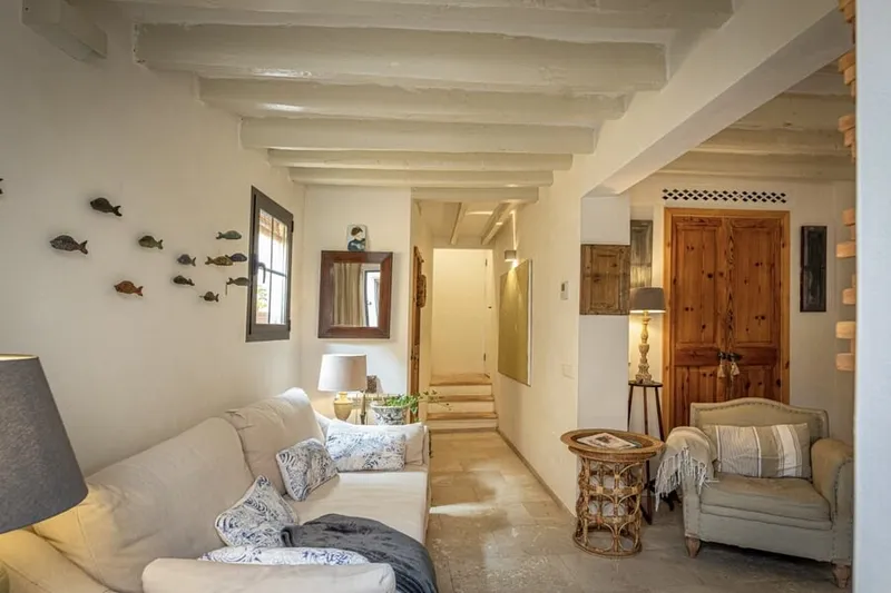 Charming village house with private pool in Genova — photo 4