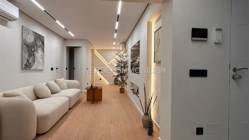 Beautiful Newly Renovated Apartment in Santa Ponsa for Sale — photo 5