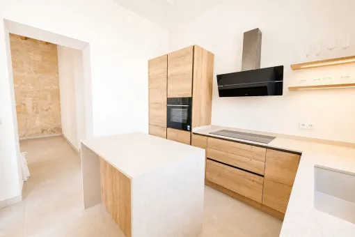 Ses Salines, Elegant Townhouse with Heated Saltwater Pool and Spacious Patio in the Heart of Ses Salines — photo 6