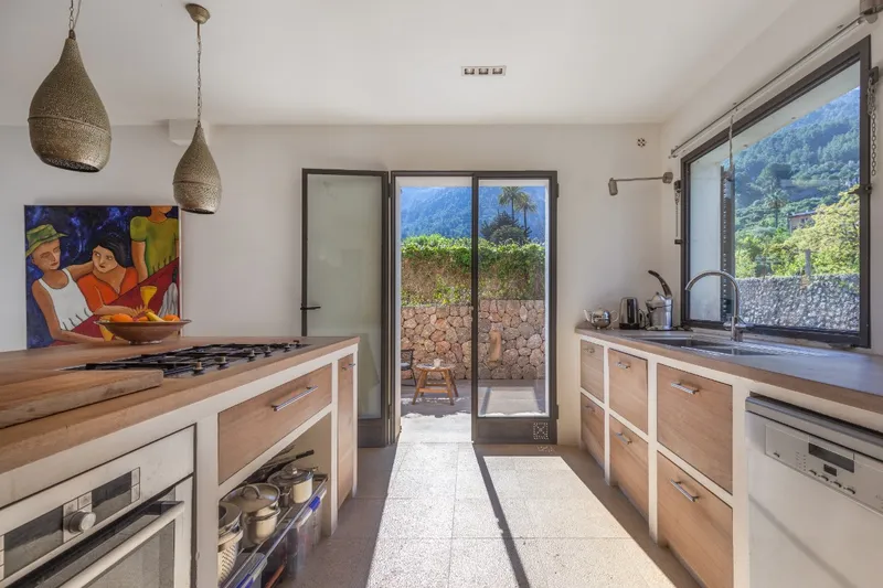 House with pool close to the town centre of Sóller — photo 10