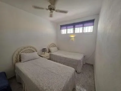 Apartment in Calvià (Santa Ponça) with 51 m² built surface, 1 room, 1 bathroom, 50 m to the sea — photo 11