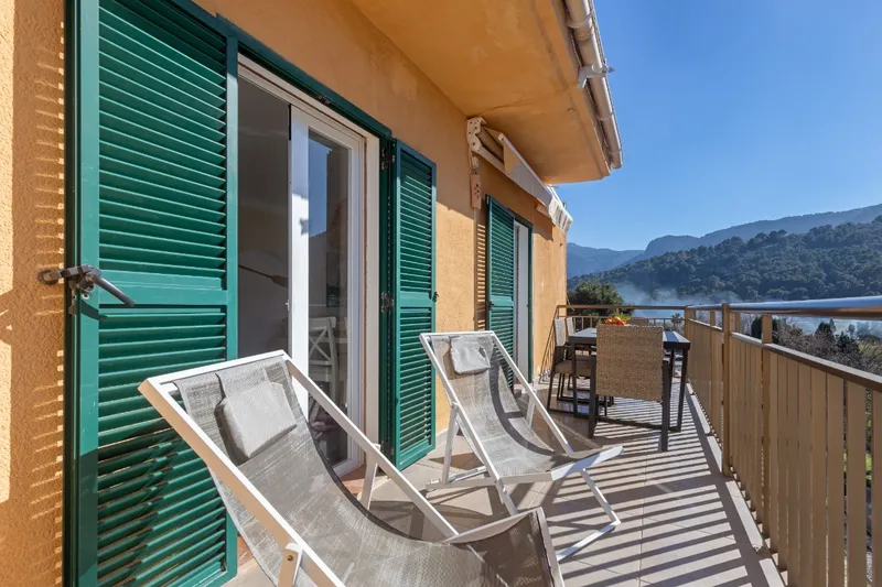 Modern apartment with terrace and tourist rental licence in Port de Sóller — photo 5