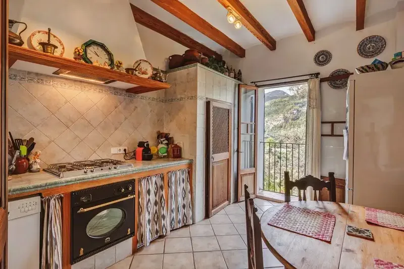 Family home with character and garden in Deià — photo 9
