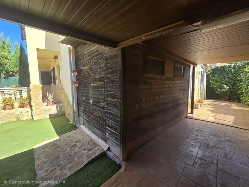 Descubre esta preciosa propiedad pareada ubicada en la codiciada zona de Sa Torre, Llucmajor. Este hogar cuenta con una superficie construid — photo 11
