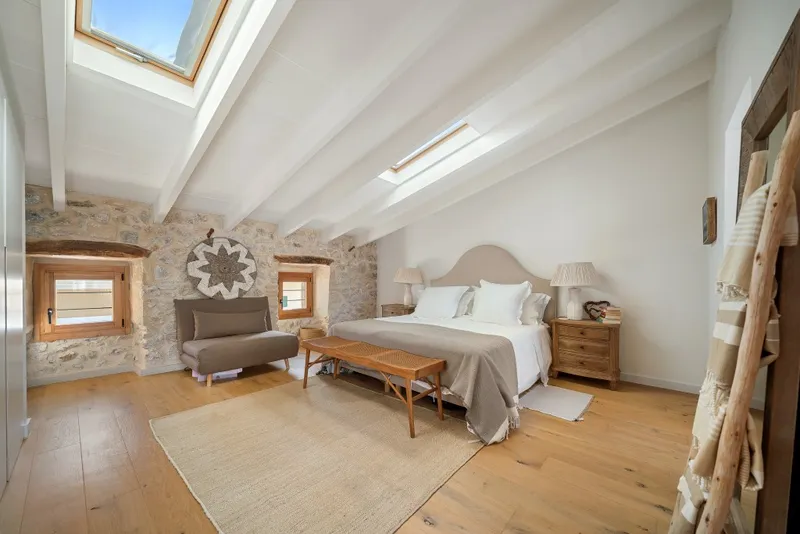 Pollença top quality house for sale with sunny terraces and swimming pool — photo 10