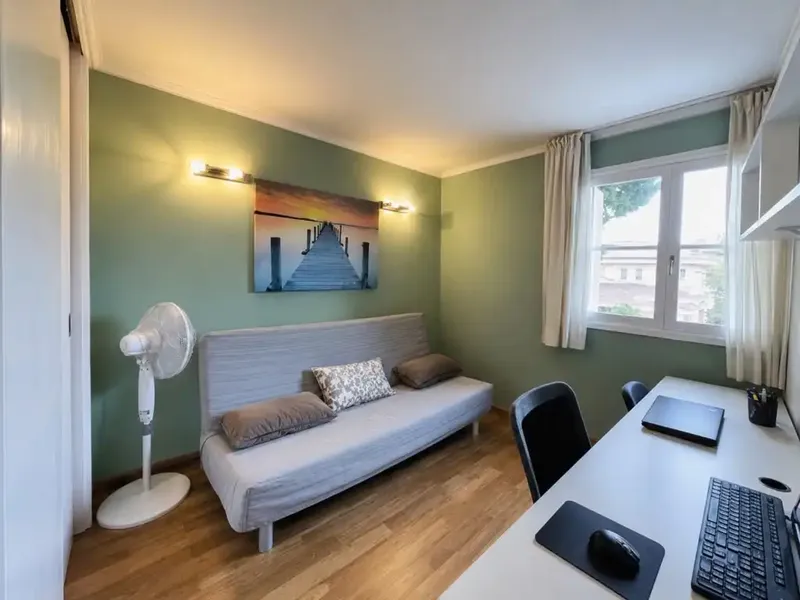 Ubicado en Santa Ponsa, una de las zonas más deseadas del suroeste de Mallorca, este espacioso apartamento ofrece bonitas vistas panorámicas — photo 8
