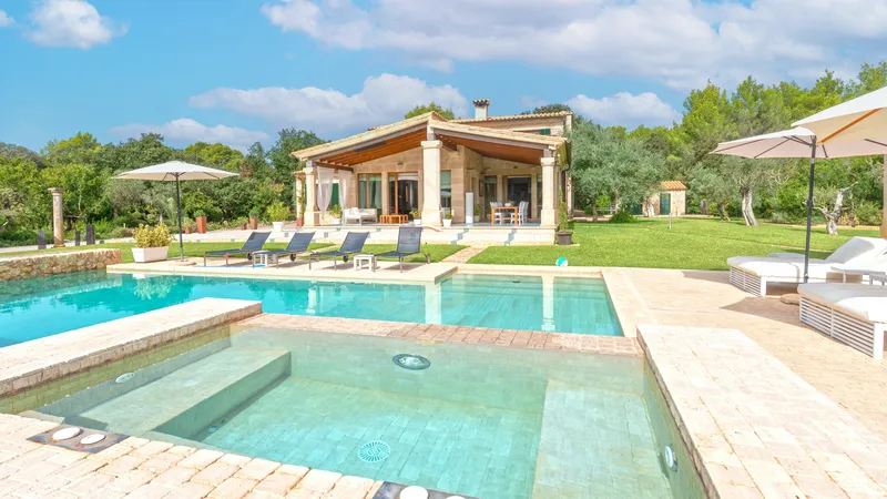 Charming finca in Pollensa, close to the golf course with large garden and pool — photo 3