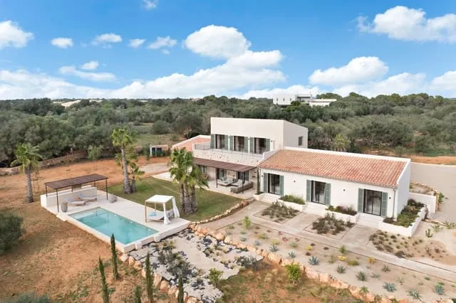 Townhouse for sale in Ses Salines, Mallorca — photo 5