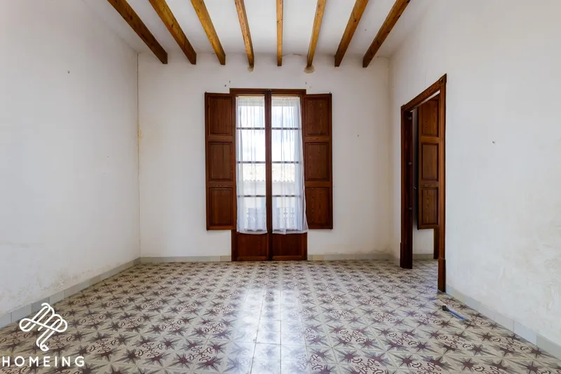 3-storey village house with patio in the centre of Algaida — photo 11