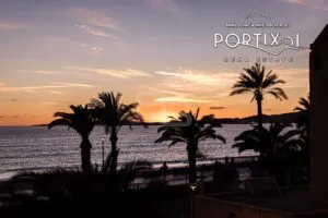 Luxury apartment for sale in El Portixol — photo 1