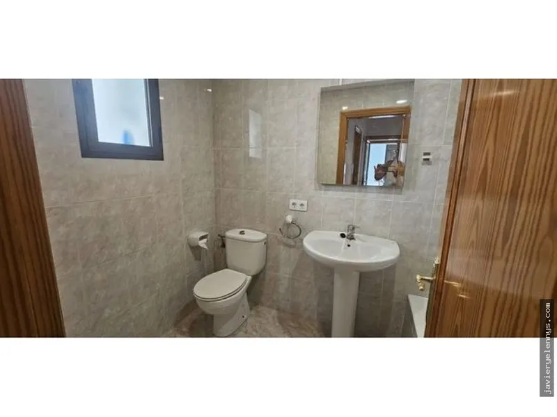 Flat for rent on Calle de Sant Rafel — photo 11