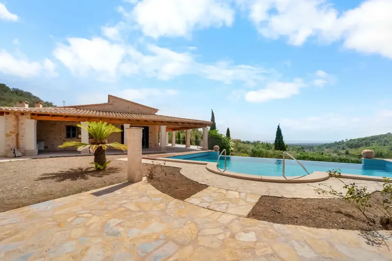 Natural stone finca with sea views in the hills of Son Macià — photo 10