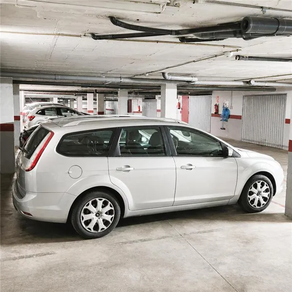 Parking space in the Aragón area — photo 2