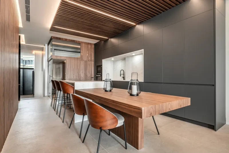 First-line luxury living by the sea in Portixol — photo 4