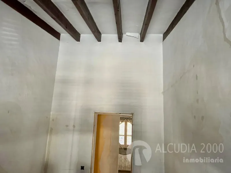 Town House — photo 3