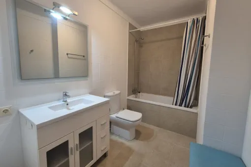 Porto Cristo, Charming First-Line Apartment with Harbor Views in Porto Cristo — photo 9