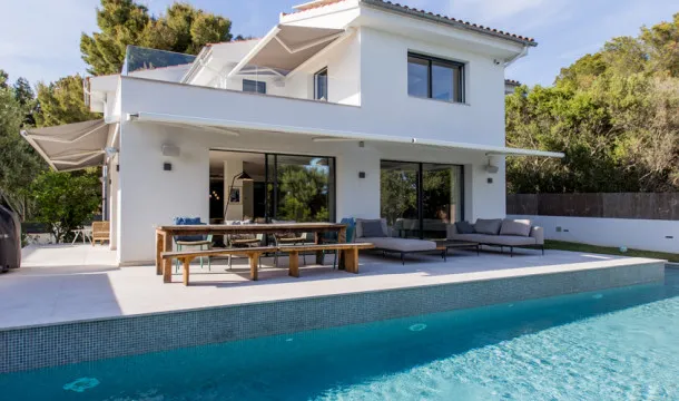 Modern villa, in a quiet area, near the beach of Bendinat — photo 10