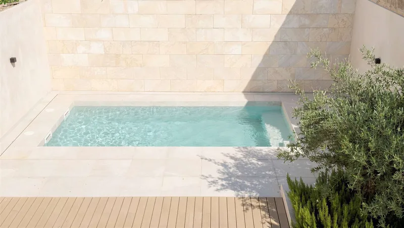Modern townhouse with pool in prime location in Ses Salines — photo 11
