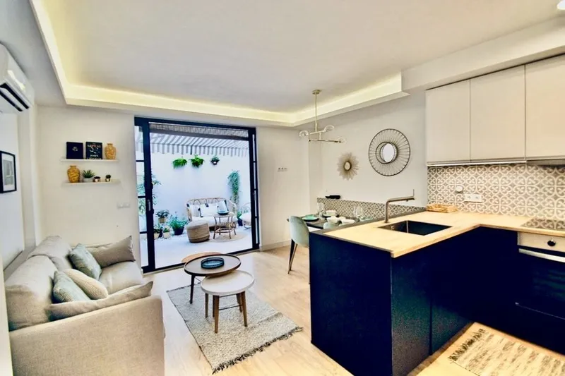 Cozy apartment with terrace in the Old town — photo 6