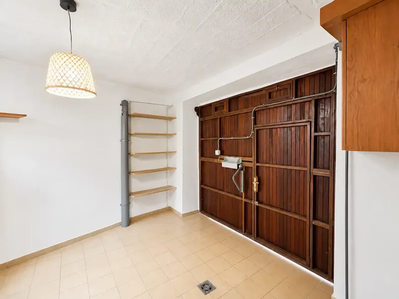 In the historic center of Pollença, a beautiful Mallorcan house is for rent, ideal for long stays (11 months), combining — photo 7