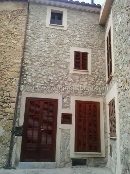 Charming village house in the heart of Mancor de la Vall, in the Serra de Tramuntana, ideal if you are looking for peace and quiet and authenticity — photo 1