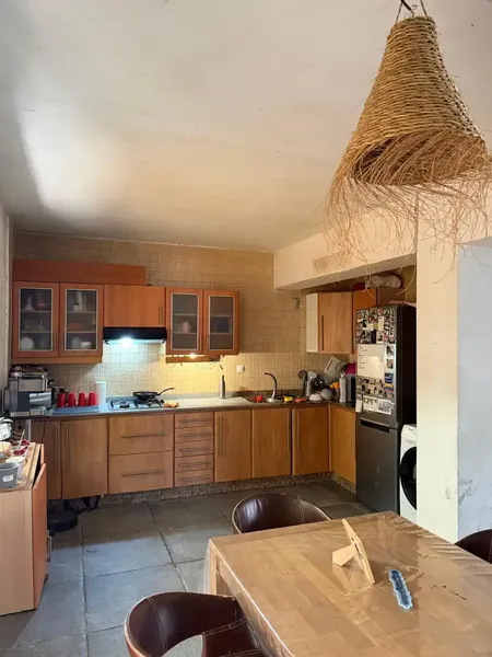 Chalet with two completely independent dwellings. Each with its own entrance. Completely renovated from the pipes and electrical wiring — photo 6