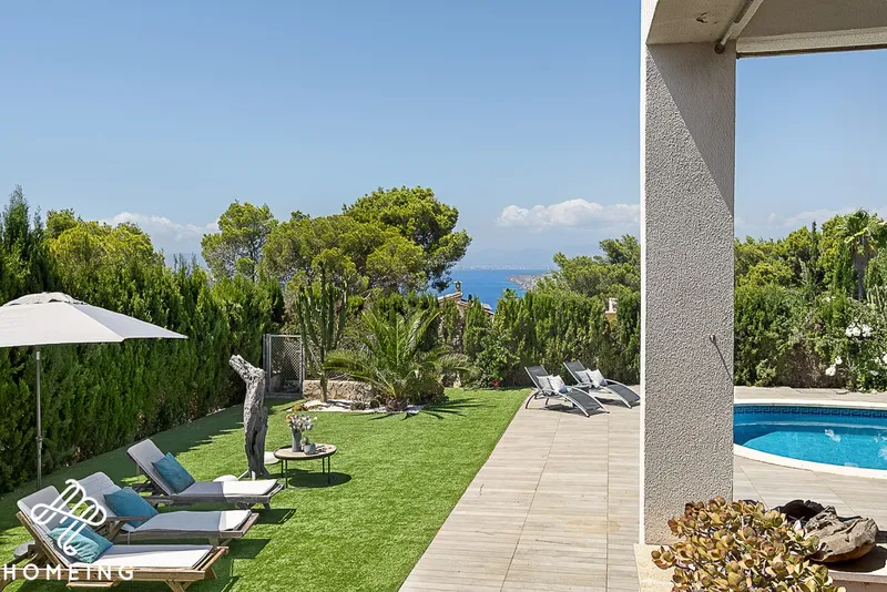 Independent house with garden and private pool. Residential area on the south coast of Mallorca. — photo 8