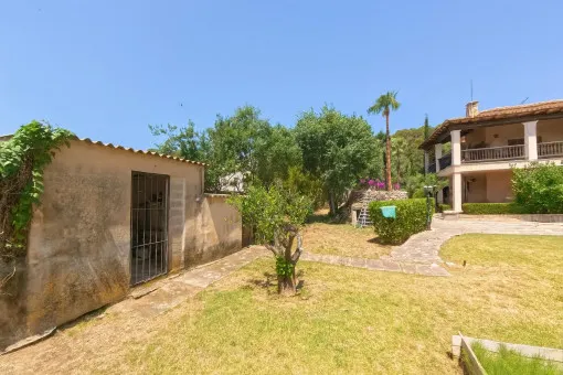 Sa Pobla, comfortable, spacious villa with pool in a quiet location with sweeping views in Crestatx — photo 8