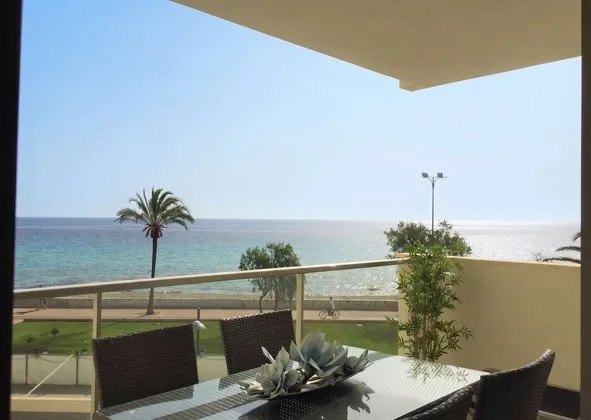 Flat / apartment in Calle Arenal, 3, Cala Millor — photo 1