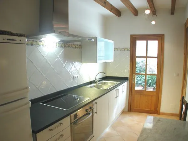 Charming apartment with patio in Deia — photo 2