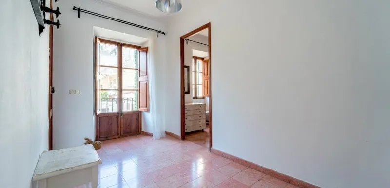 Attic for rent in Montuïri with mountain views and terrace — photo 3